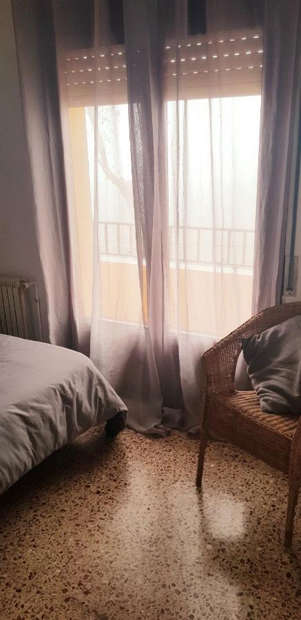Hostal Braseria Tivissa Экстерьер фото