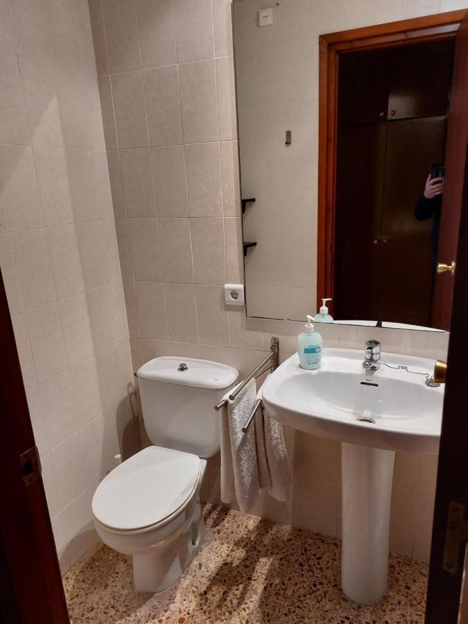 Hostal Braseria Tivissa Экстерьер фото
